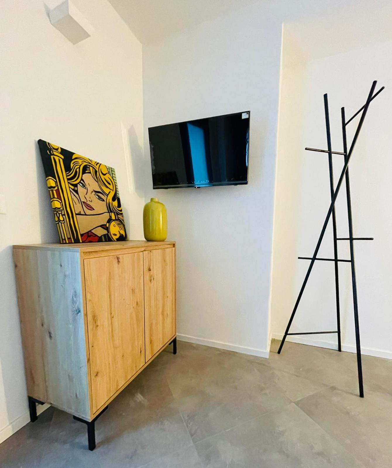 Elisa Apartments B - In Front Of The Walls Of Lucca Esterno foto