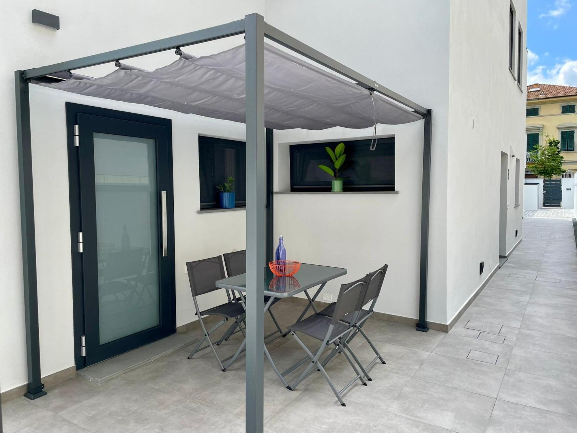 Elisa Apartments B - In Front Of The Walls Of Lucca Esterno foto